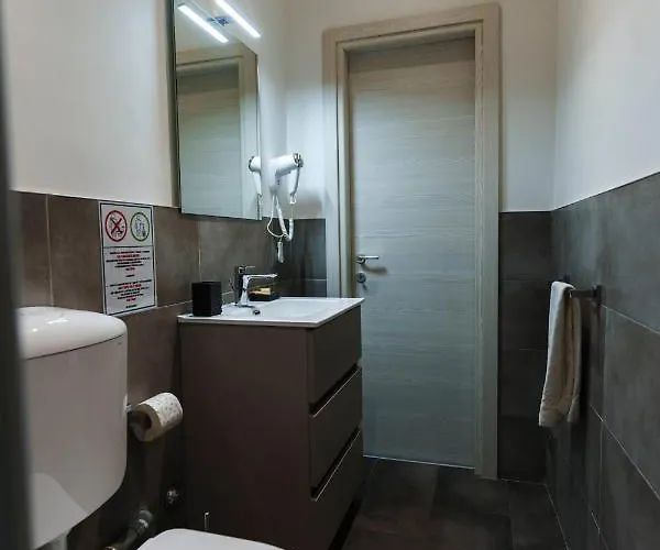 Julia Luxury בית הארחה רומא