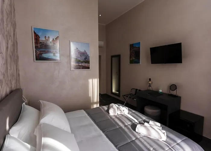 בית הארחה Julia Luxury 4*